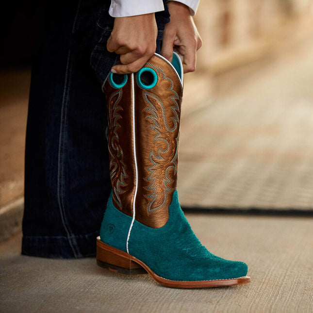 Ariat Women's Futurity Boon Cutter Toe Western Boot